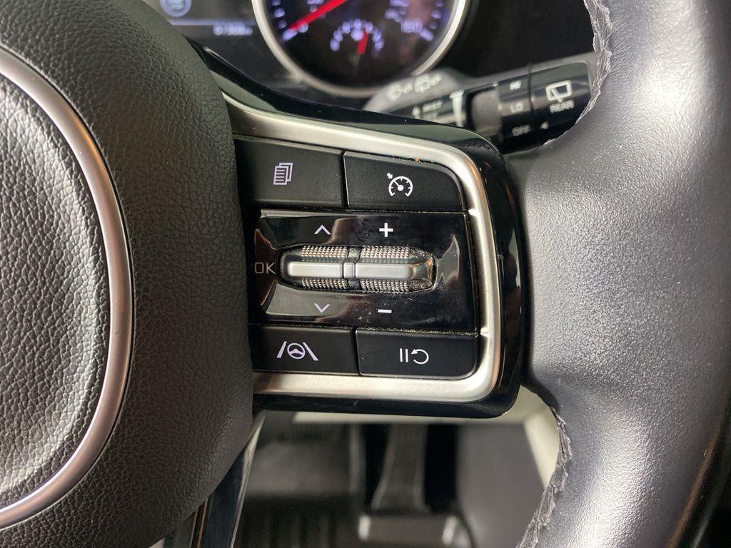 Used 2022 Aurora Black Kia LXS image 16