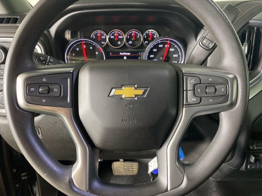 Used 2022 Black Chevrolet LT image 13