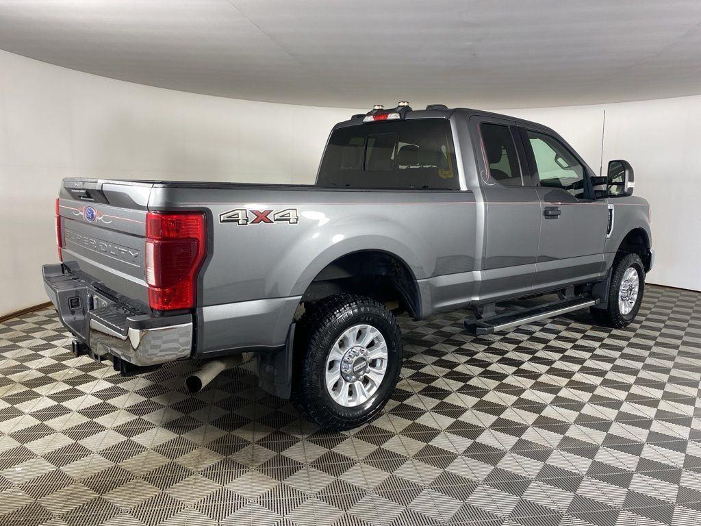 Used 2022 Gray Metallic Ford XLT image 7