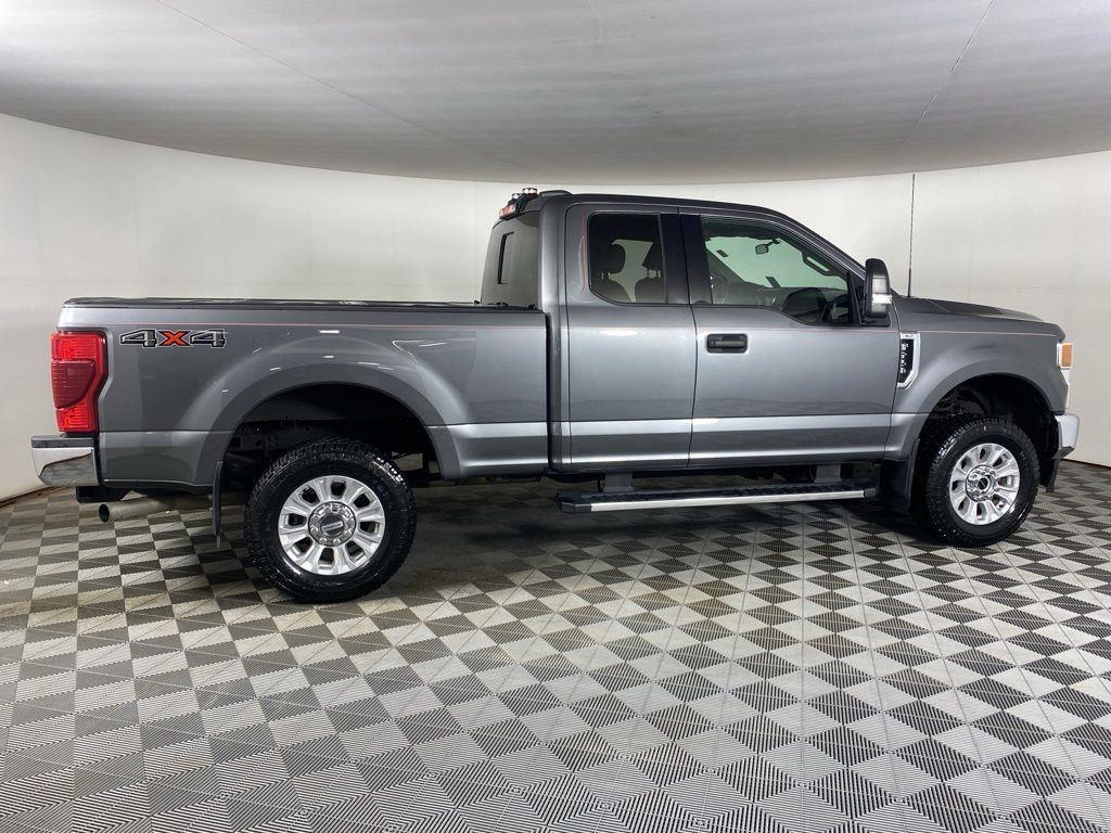 Used 2022 Gray Metallic Ford XLT image 8