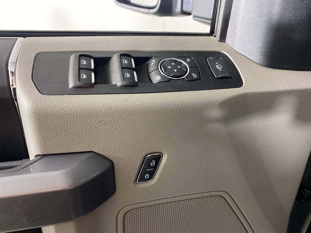 Used 2022 Gray Metallic Ford XLT image 11