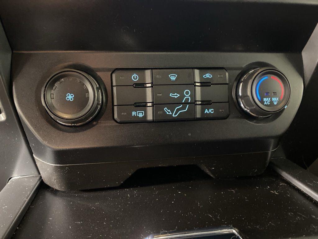 Used 2022 Gray Metallic Ford XLT image 19