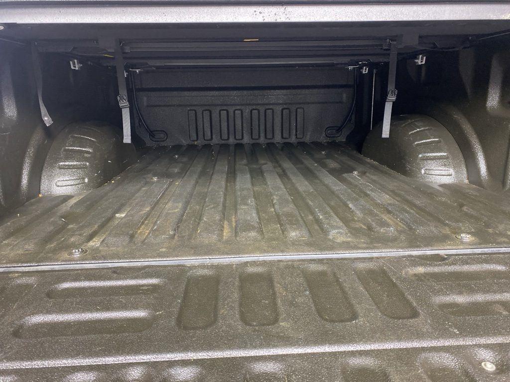 Used 2022 Gray Metallic Ford XLT image 23