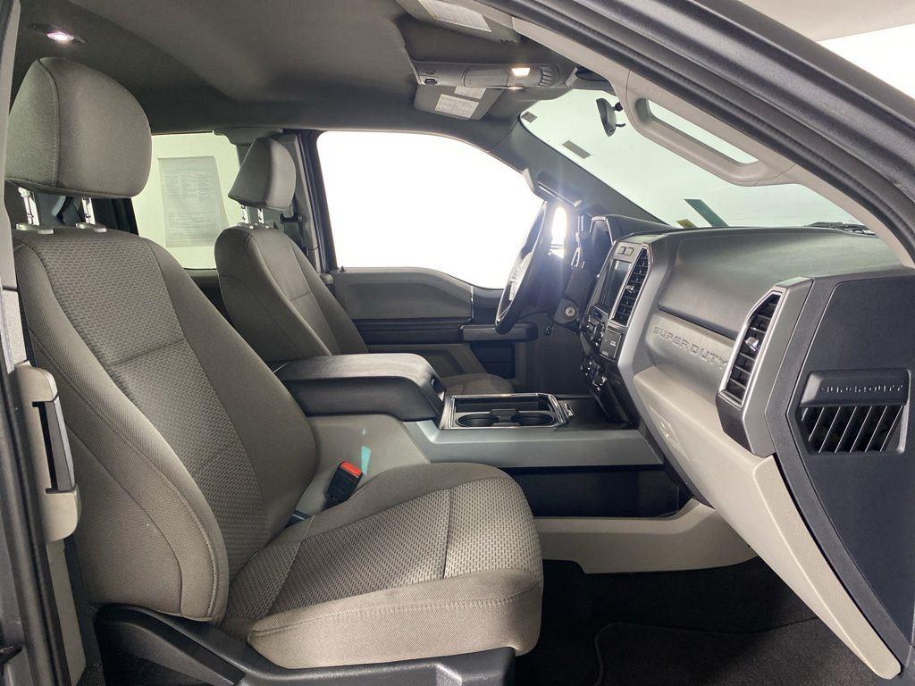 Used 2022 Gray Metallic Ford XLT image 24