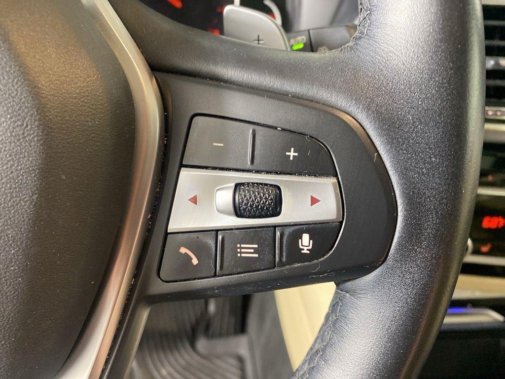 Used 2021 White Metallic BMW xDrive30i image 15