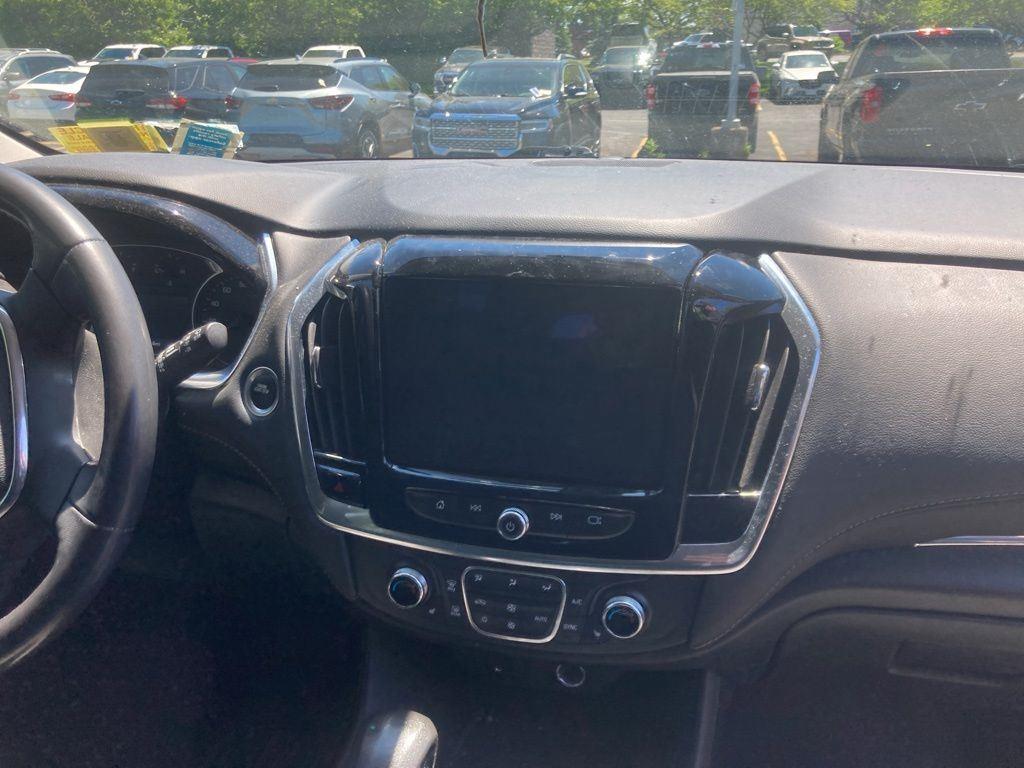 Used 2021 Black Metallic Chevrolet LT image 10