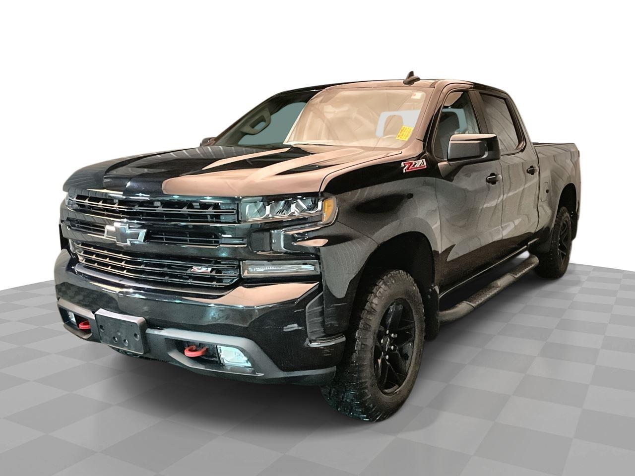 Black 2022 Chevrolet Silverado 1500 LT Trail Boss Crew Cab 4WD Pickup Truck Four-Wheel Drive Automatic