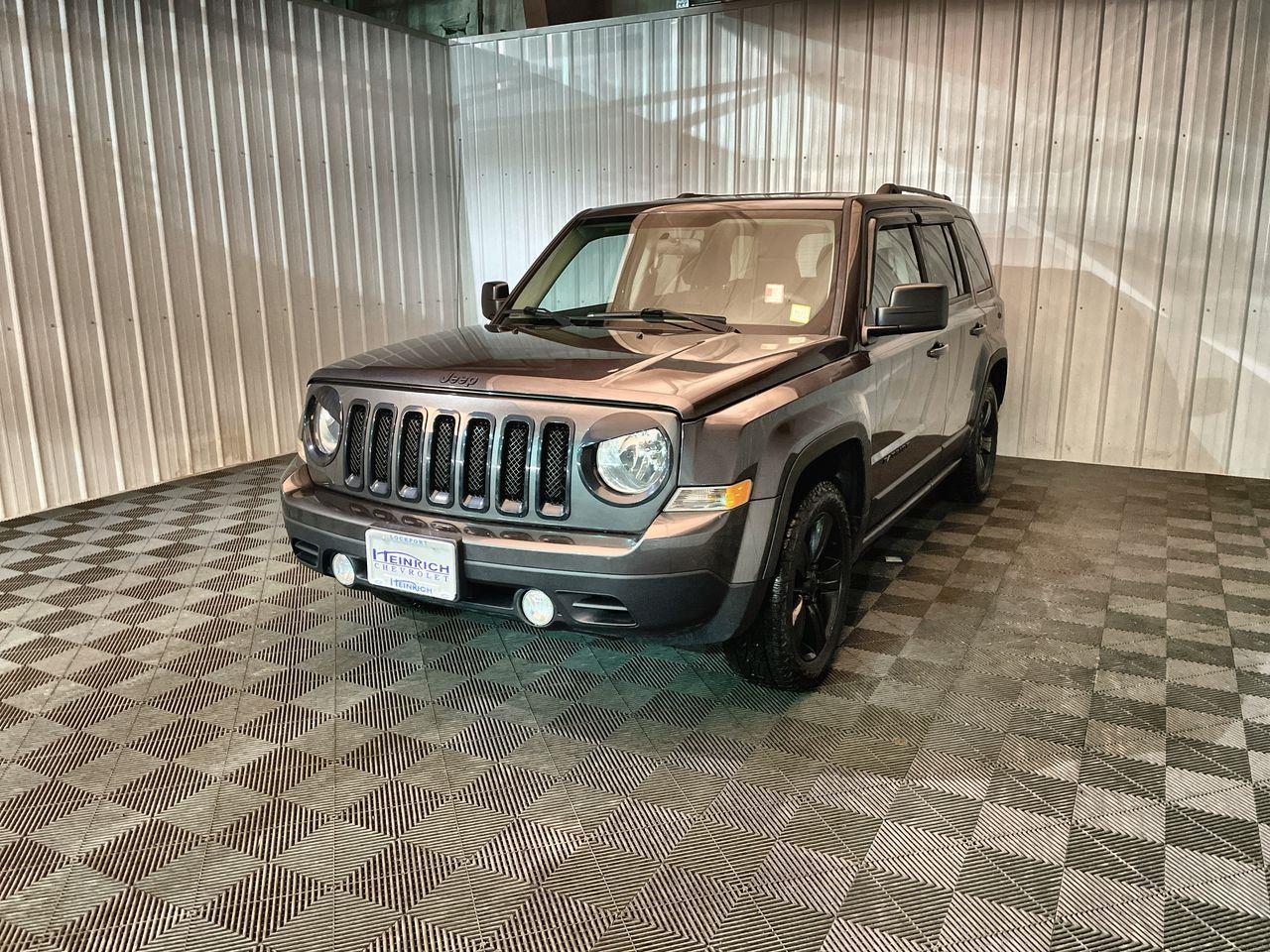 Gray (Granite Crystal Metallic Clearcoat) 2015 Jeep Patriot Altitude Edition SUV / Crossover Front-Wheel Drive Continuously Variable Transmission