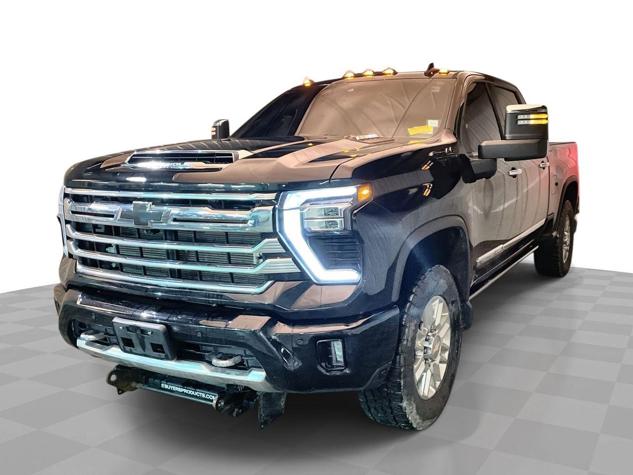 Black 2024 Chevrolet Silverado 2500HD High Country Crew Cab 4WD Pickup Truck Four-Wheel Drive Automatic