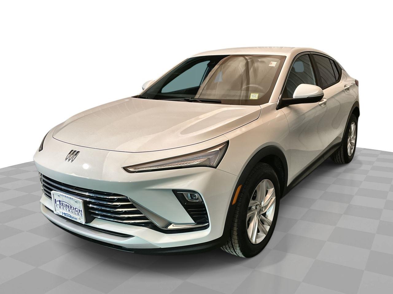 Summit White 2024 Buick Envista Preferred FWD SUV / Crossover Front-Wheel Drive 6-Speed Automatic