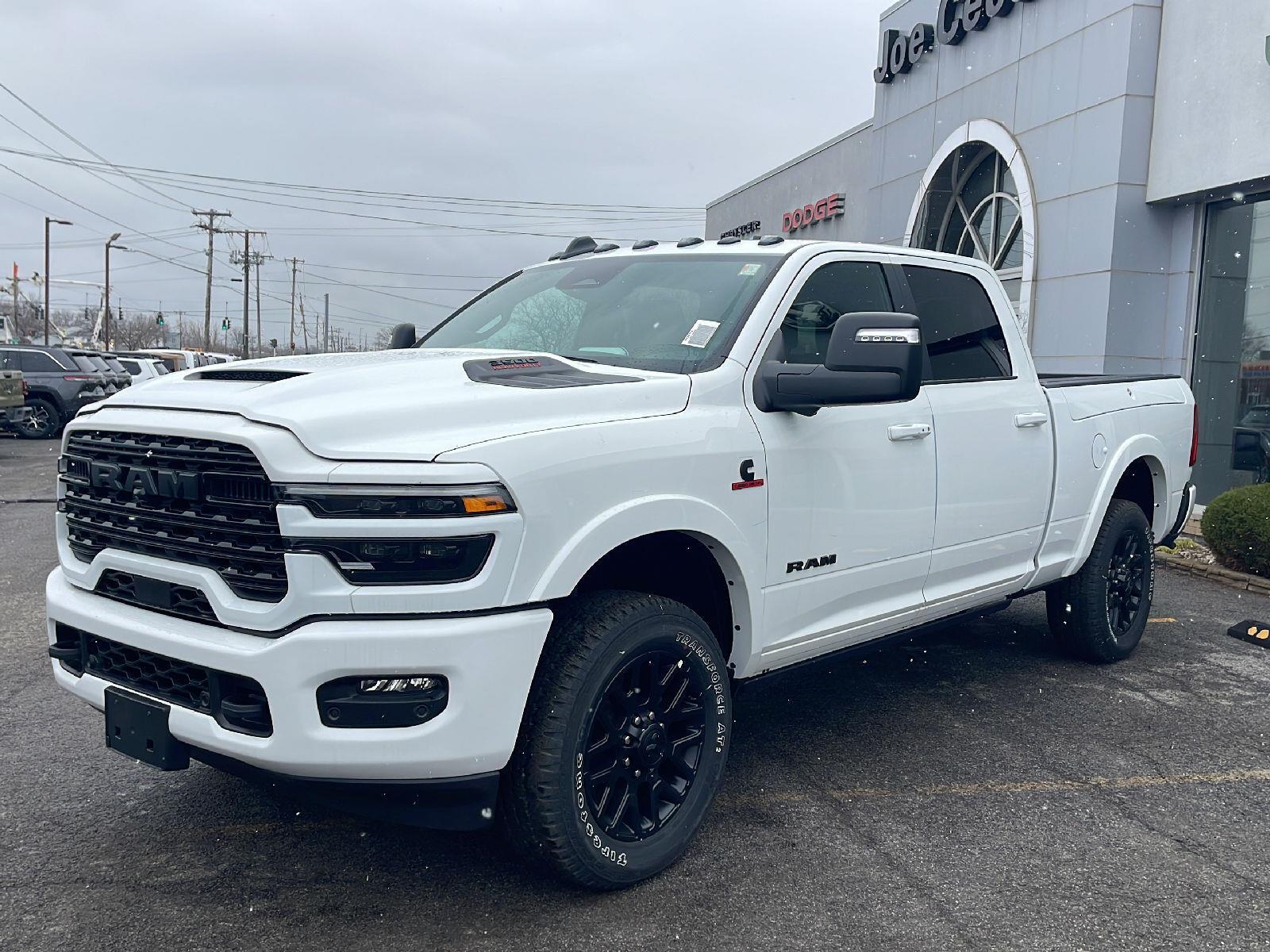 2026 RAM 3500 Limited Crew Cab 4WD