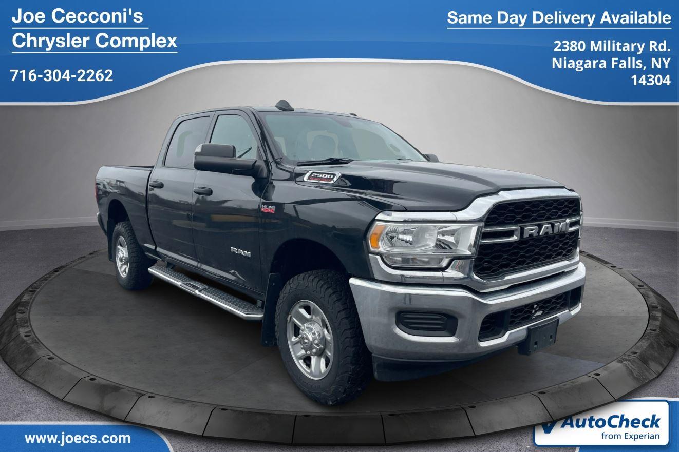 2022 RAM 2500 Tradesman Crew Cab 4WD