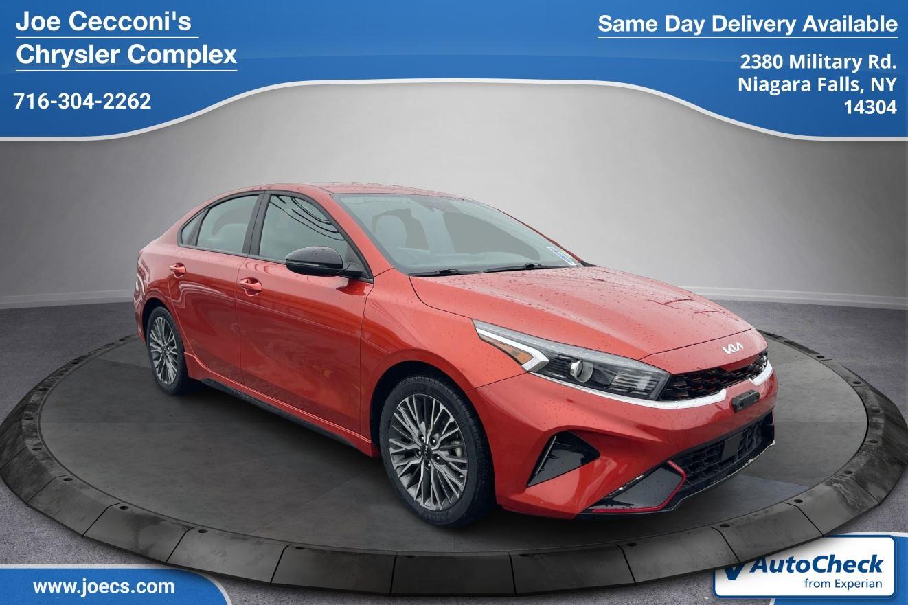 Fire Orange 2023 Kia Forte GT-Line FWD Sedan Front-Wheel Drive Continuously Variable Transmission