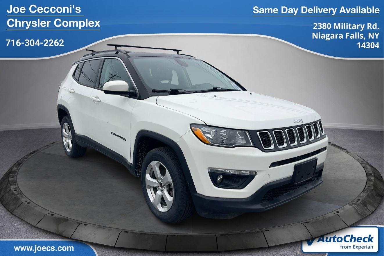 White Clearcoat 2018 Jeep Compass Latitude 4WD SUV / Crossover Four-Wheel Drive 9-Speed Automatic