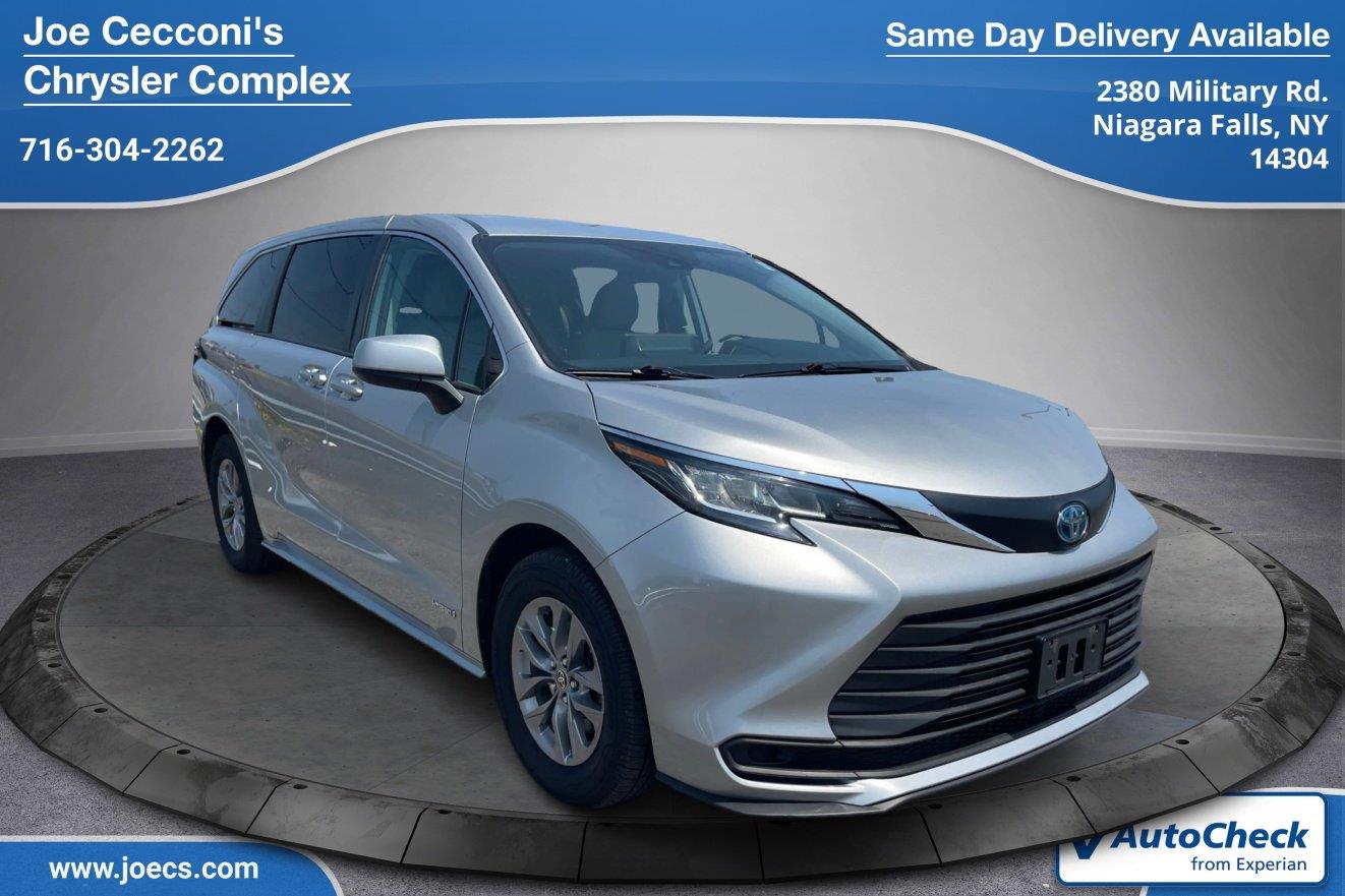 Celestial Silver Metallic 2021 Toyota Sienna Minivan All-Wheel Drive Continuously Variable Transmission