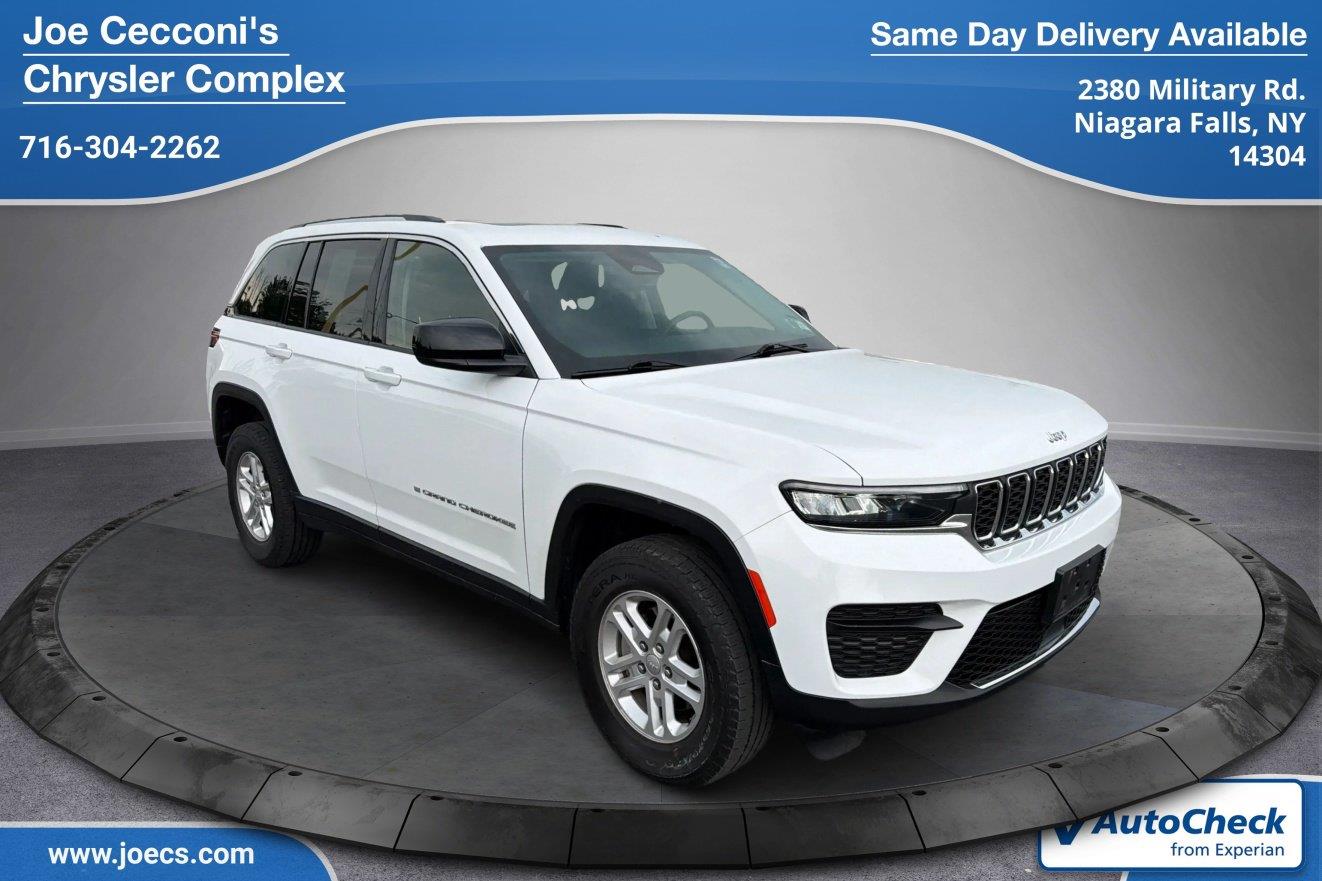 2023 Jeep Grand Cherokee Blanco (Bright White Clearcoat) SUV/Crossover Todo terreno 8 velocidades Automática