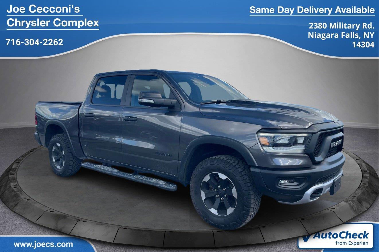Gray (Granite Crystal Metallic Clearcoat) 2022 RAM 1500 Pickup Truck Four-Wheel Drive 8-Speed Automatic