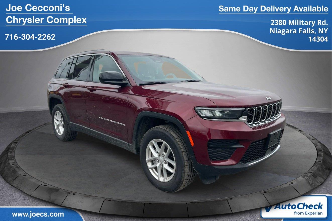 Velvet Red Pearlcoat 2026 Jeep Grand Cherokee SUV / Crossover Four-Wheel Drive 8-Speed Automatic