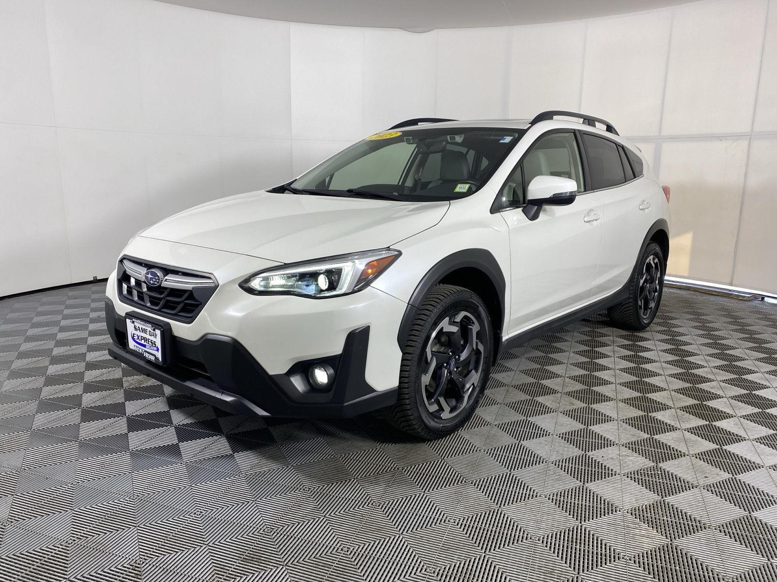 Used 2023 Crystal White Pearl Subaru Limited image 3