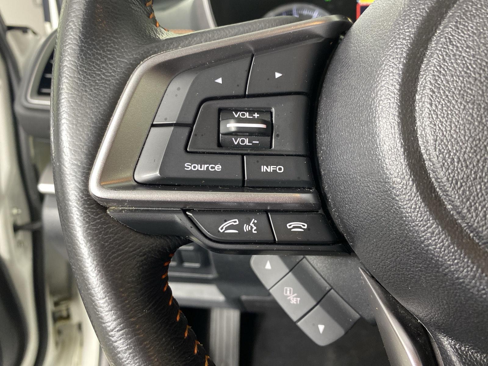 Used 2023 Crystal White Pearl Subaru Limited image 15