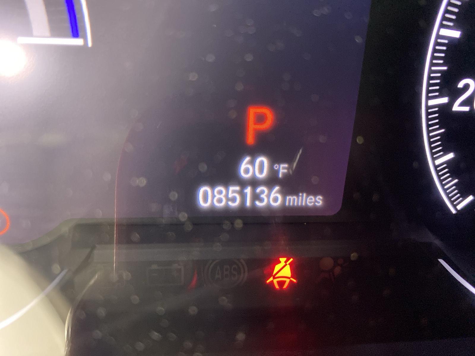 Used 2019 Champagne Frost Pearl Honda Base image 16