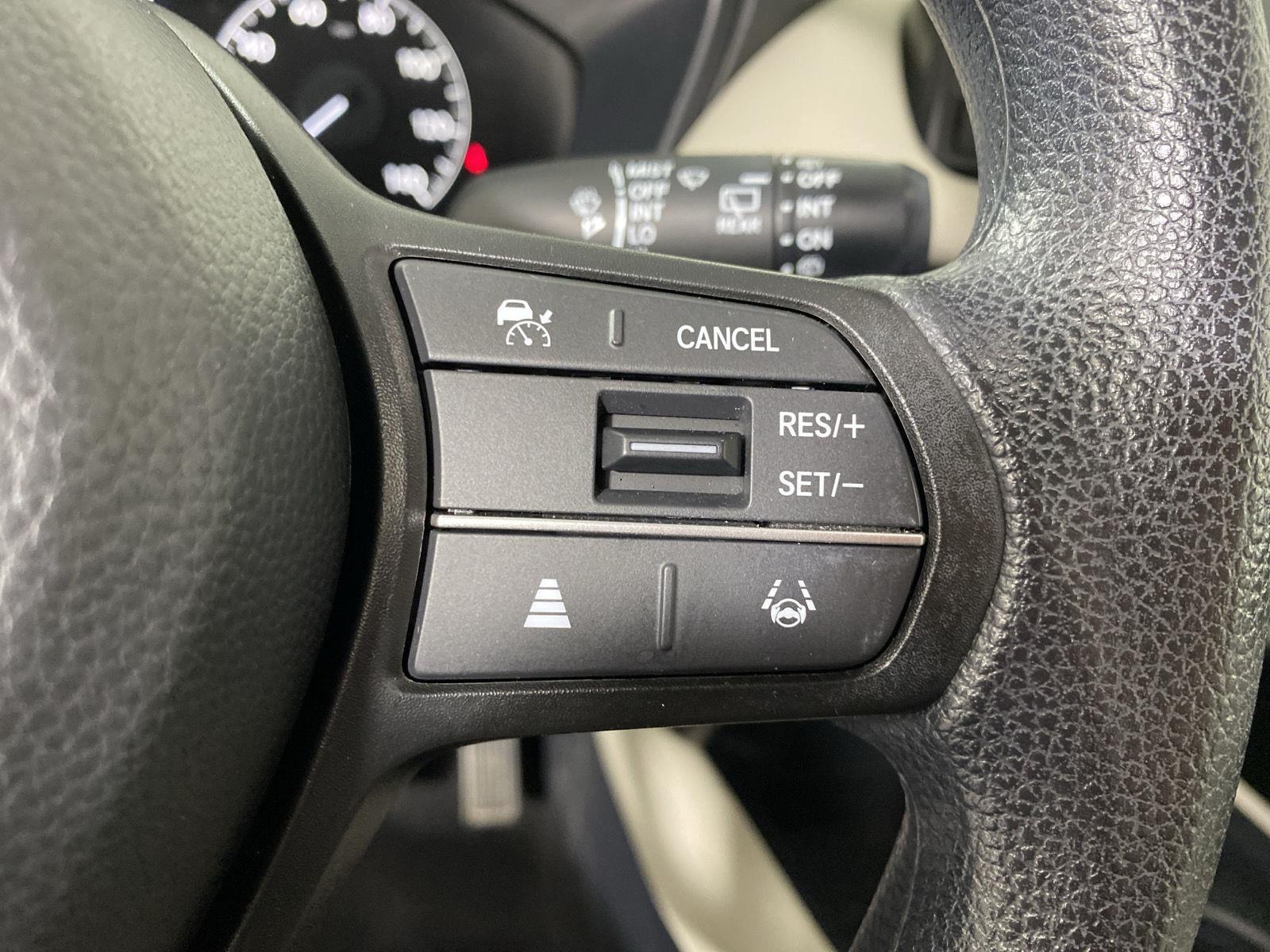 Used 2024 Lunar Silver Metallic Honda LX image 15