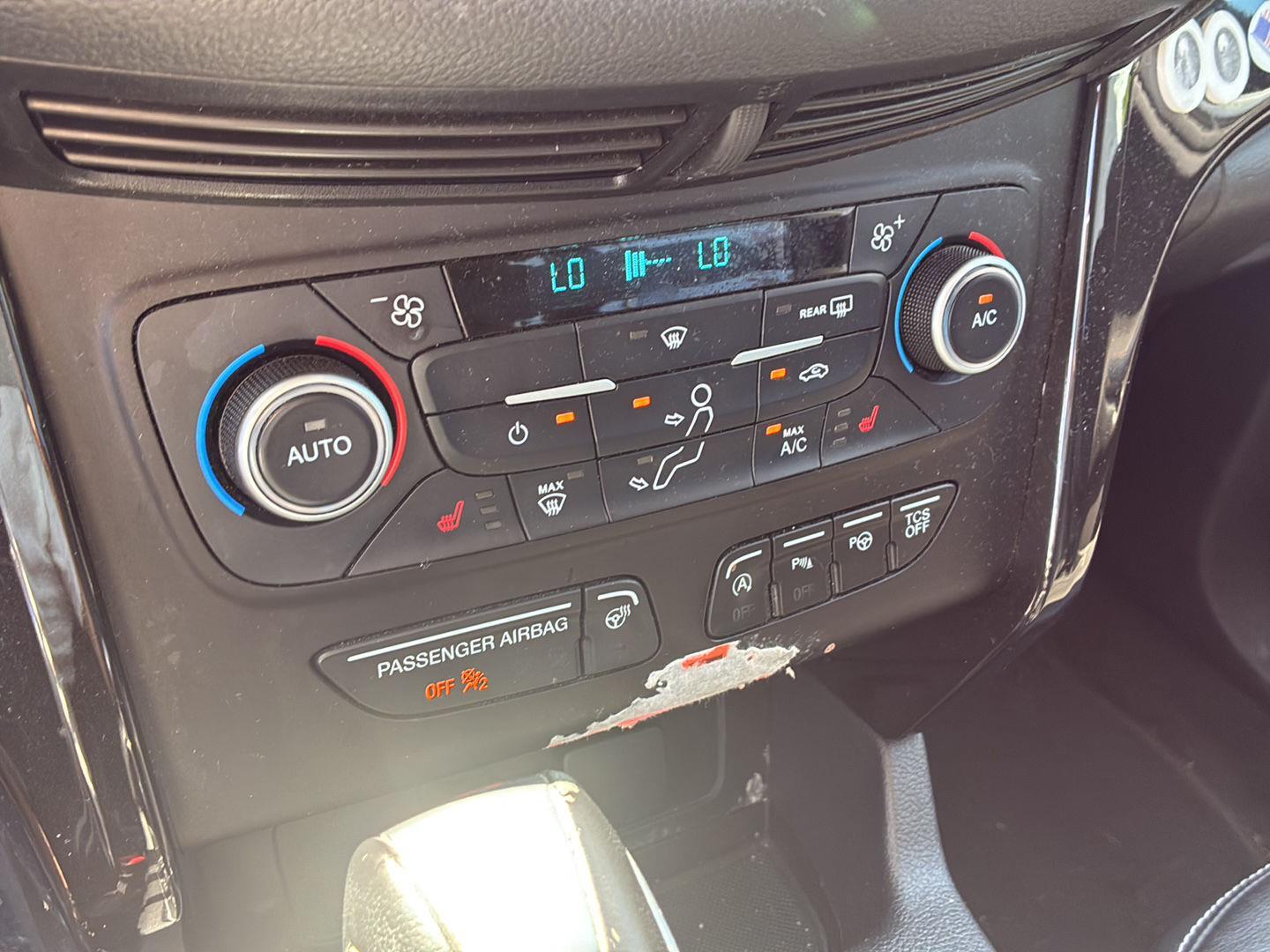 Used 2018 Shadow Black Ford Titanium image 5