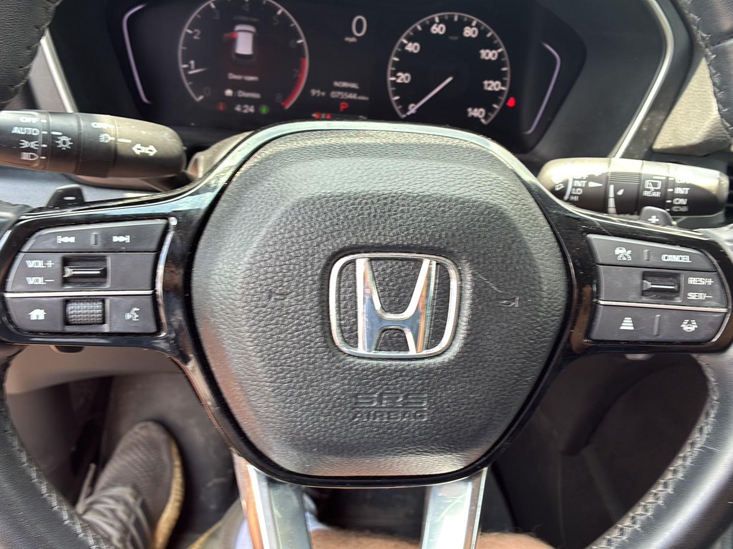 Used 2023 Platinum White Pearl Honda EX-L image 7