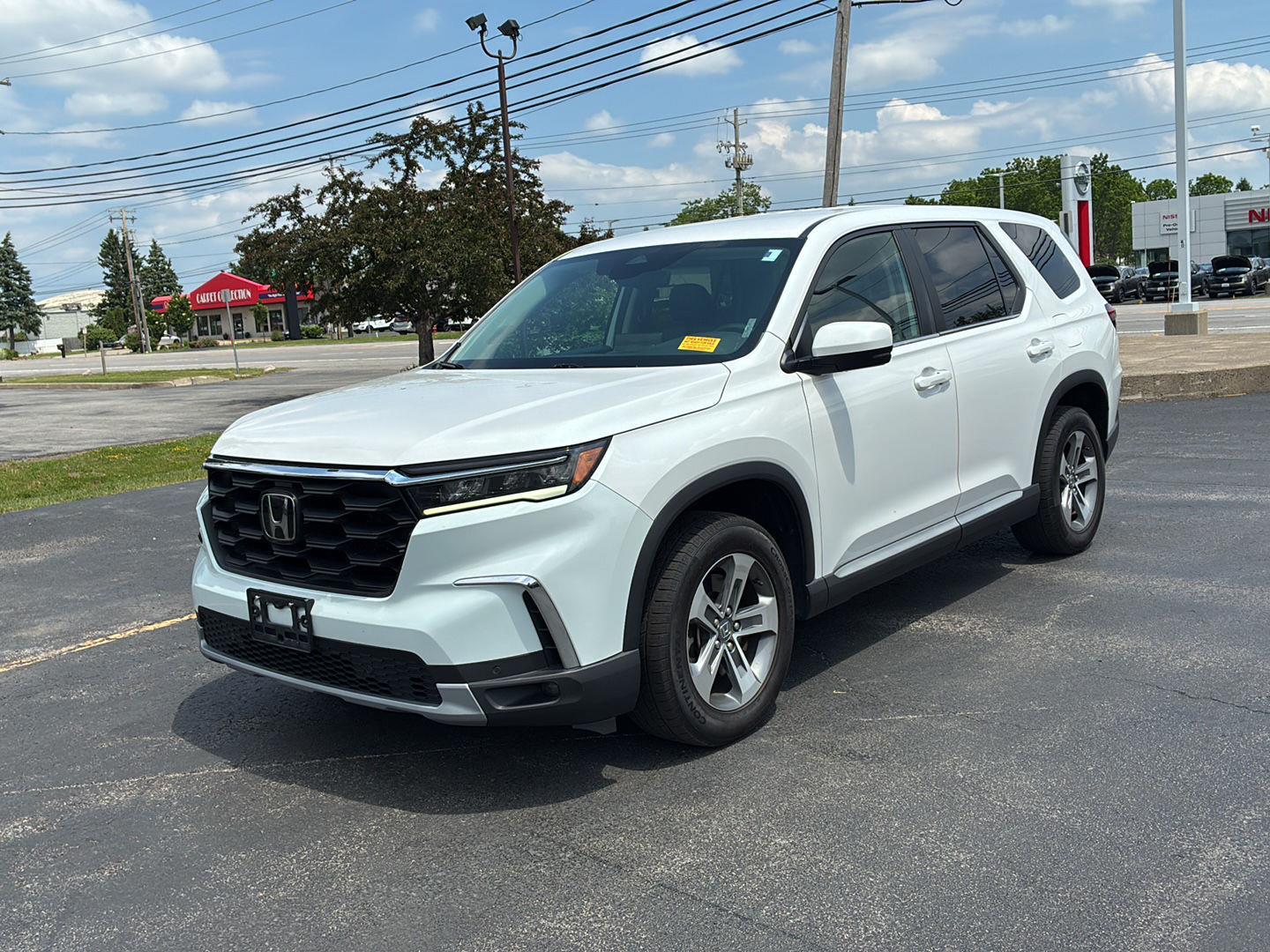 Used 2023 Platinum White Pearl Honda EX-L image 15