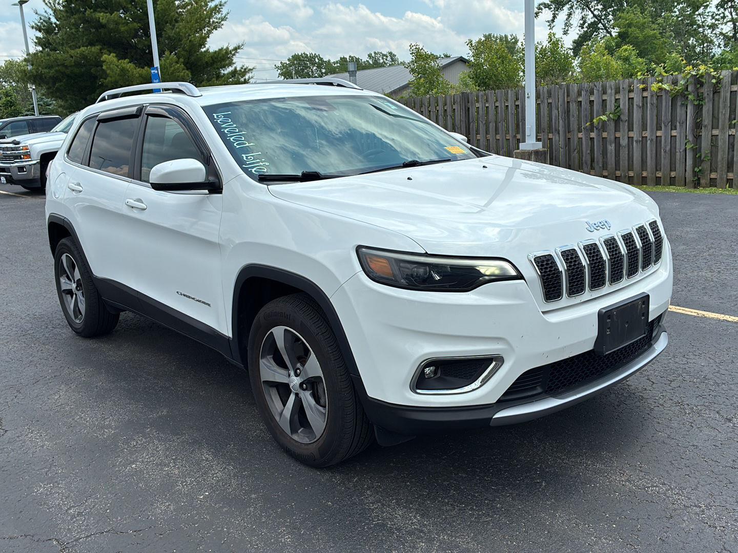 Used 2019 Bright White Clearcoat Jeep Limited image 15