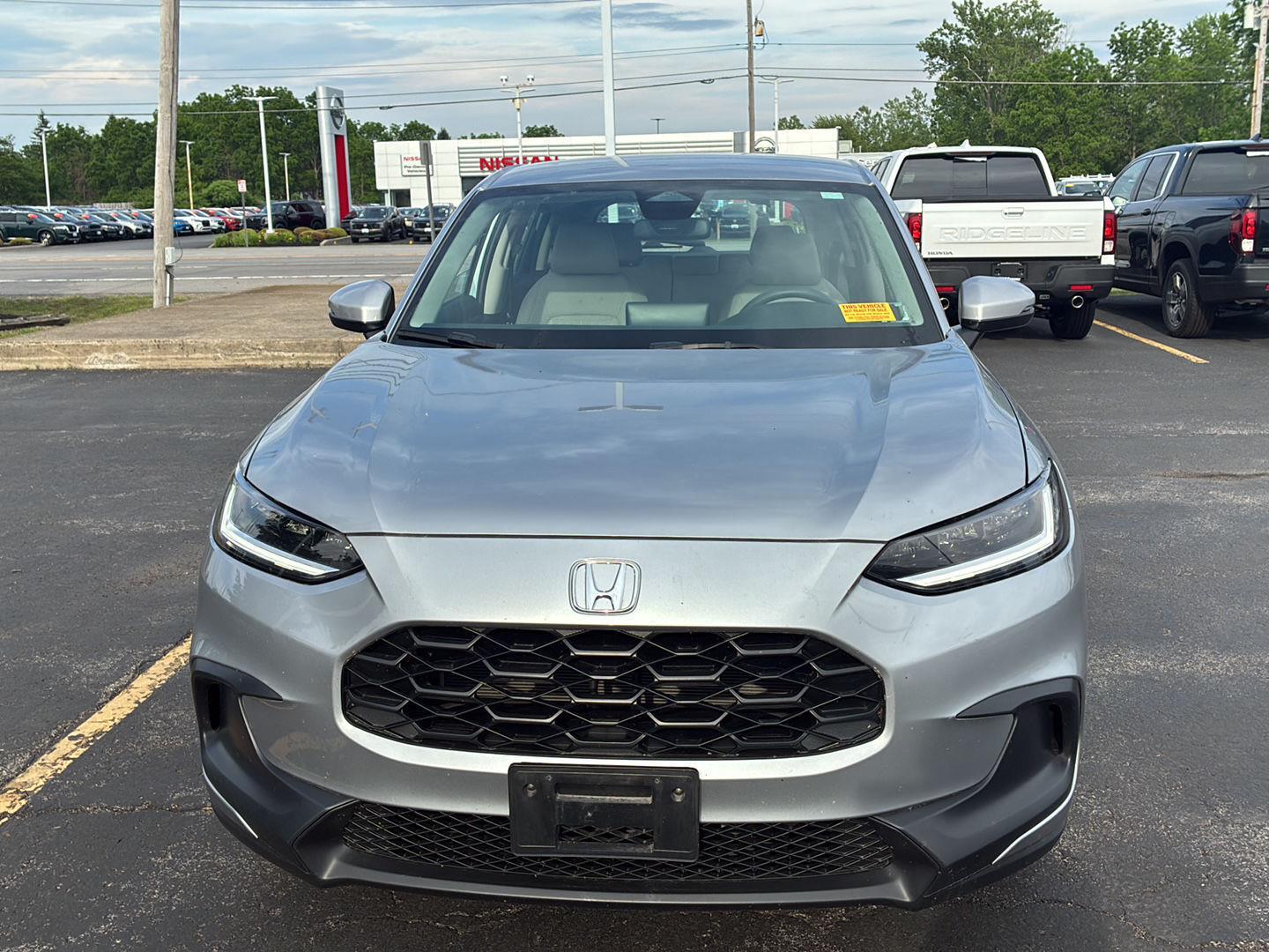 Used 2024 Lunar Silver Metallic Honda LX image 12