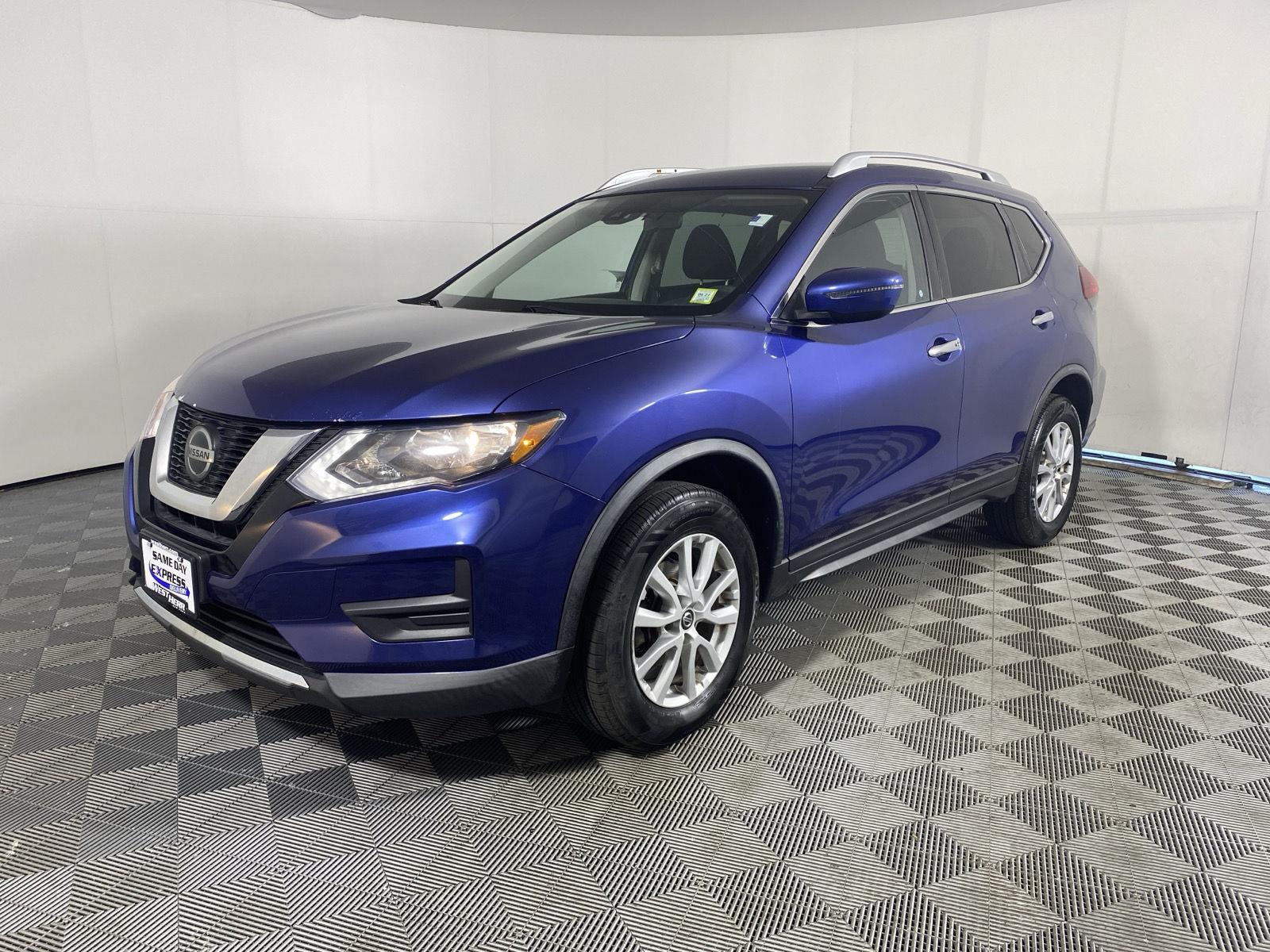 Used 2019 Caspian Blue Metallic Nissan SV image 3