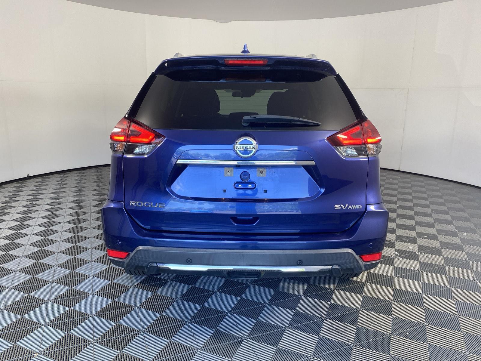 Used 2019 Caspian Blue Metallic Nissan SV image 6
