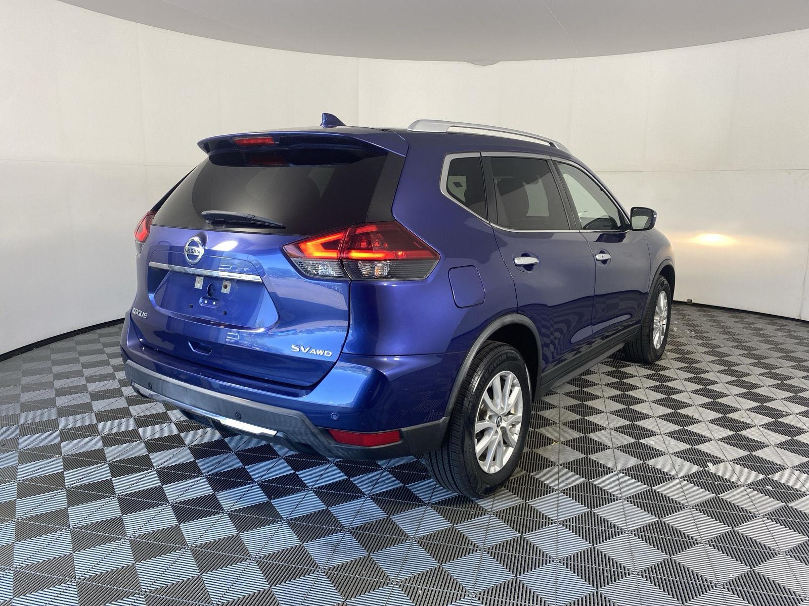 Used 2019 Caspian Blue Metallic Nissan SV image 9