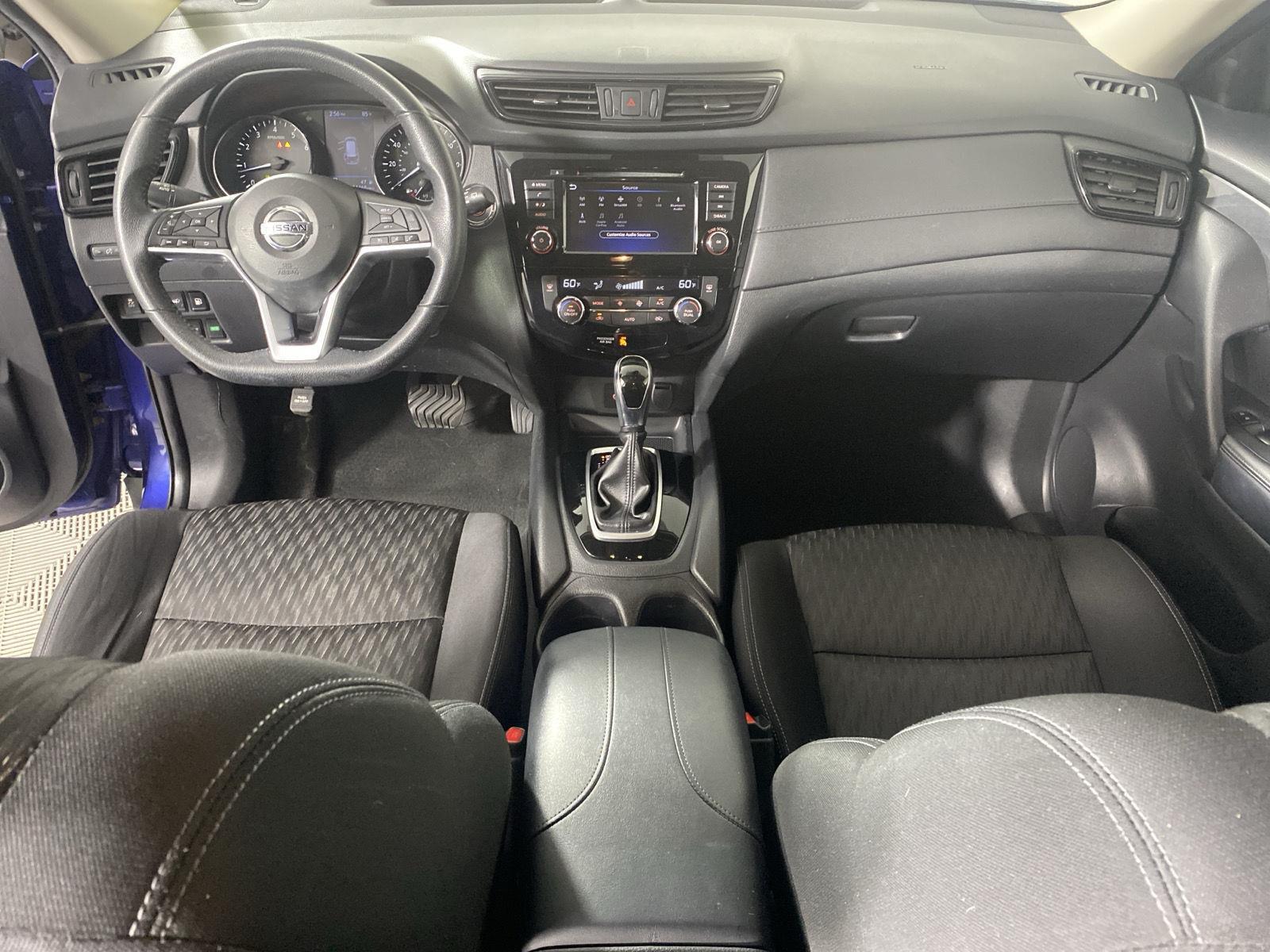 Used 2019 Caspian Blue Metallic Nissan SV image 23
