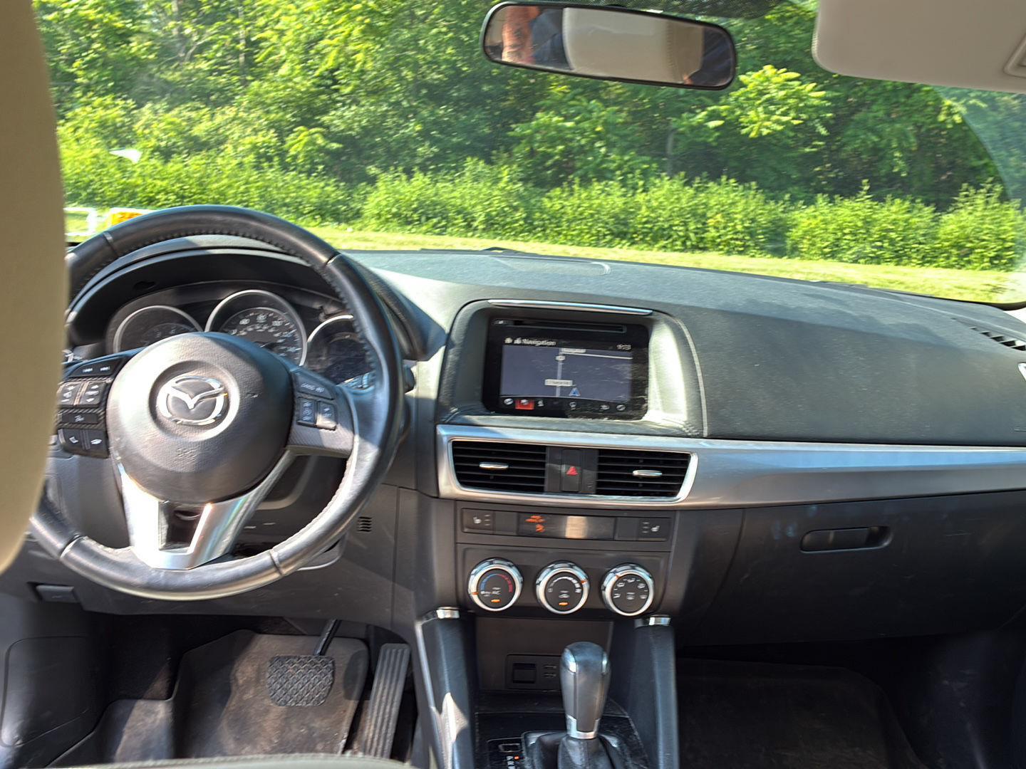Used 2016 Deep Crystal Blue Mica Mazda Touring image 10