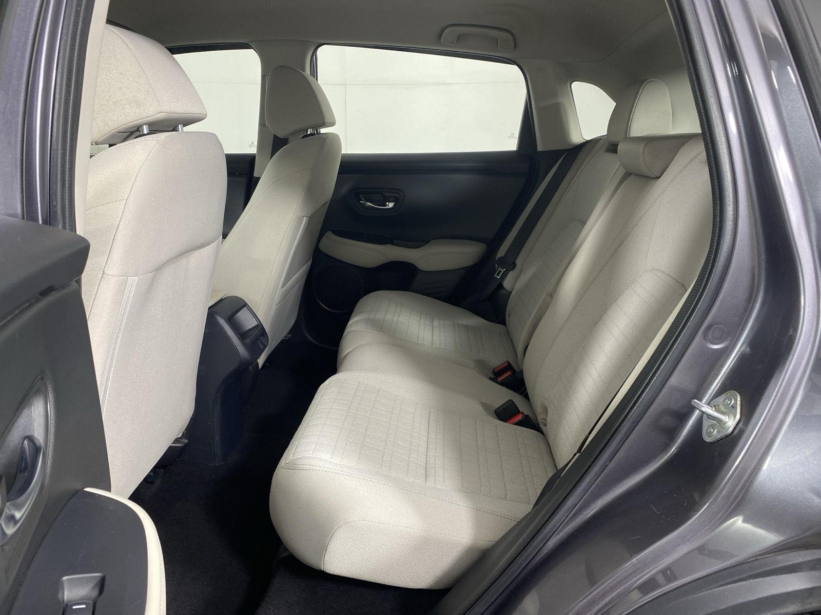 Used 2023 Modern Steel Metallic Honda LX image 21