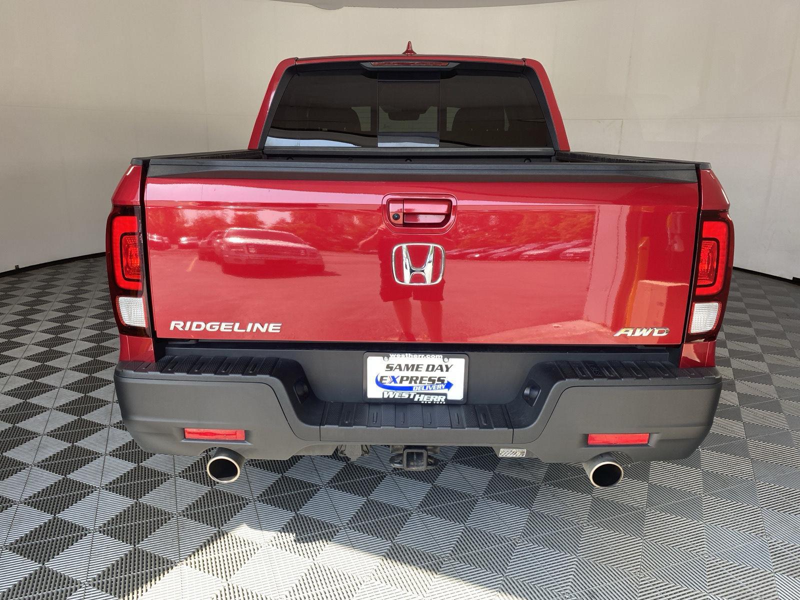 Used 2023 Radiant Red Metallic II Honda RTL image 6