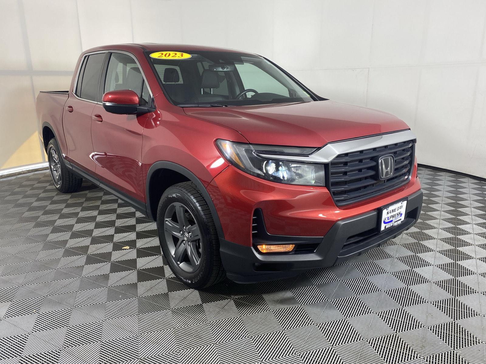 Used 2023 Radiant Red Metallic II Honda RTL image 9