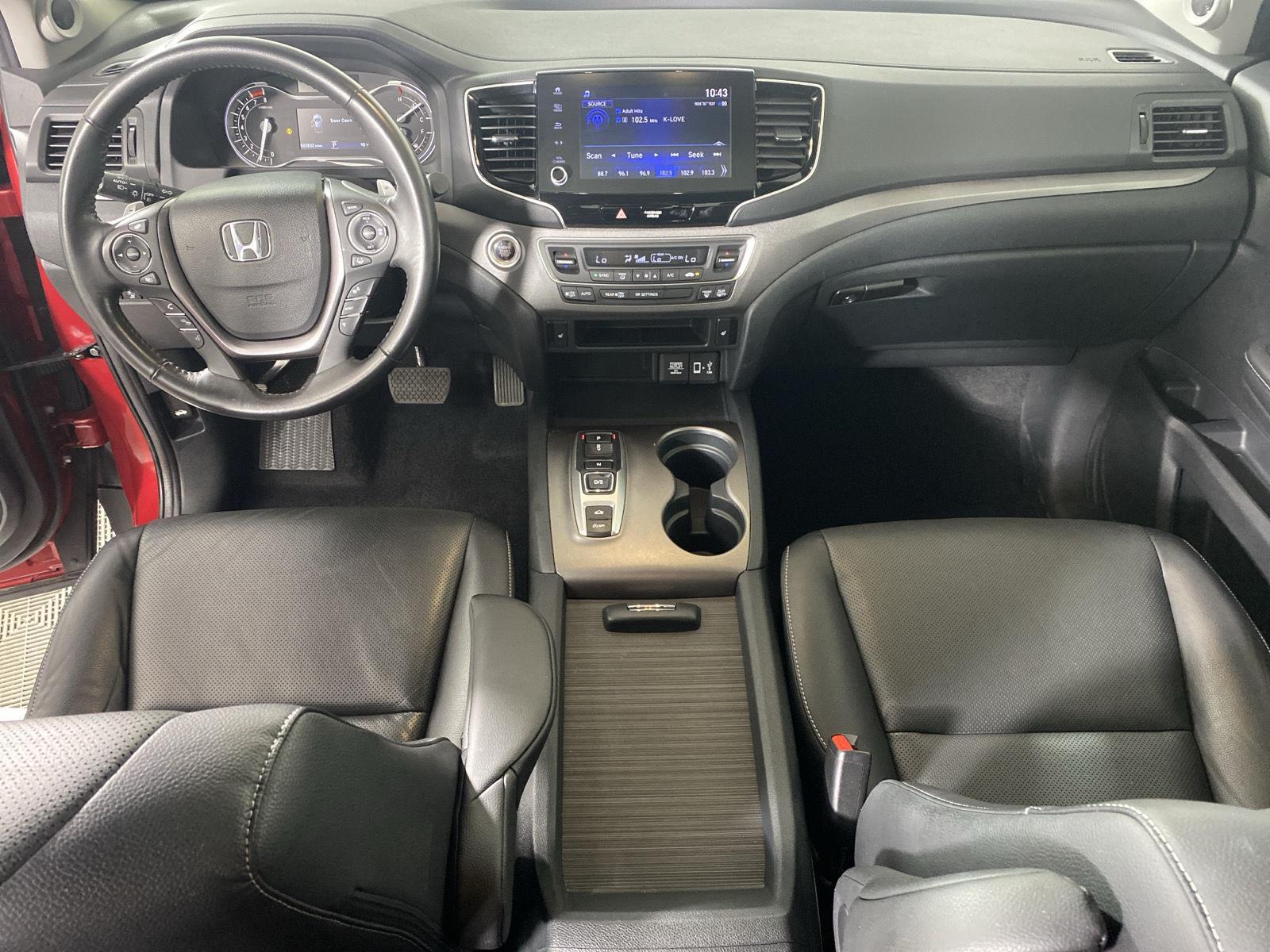 Used 2023 Radiant Red Metallic II Honda RTL image 24