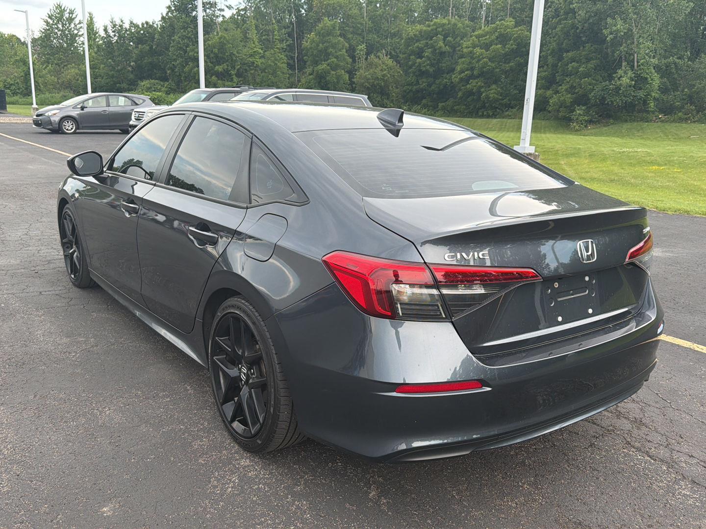Used 2024 Meteorite Gray Metallic Honda Sport image 8