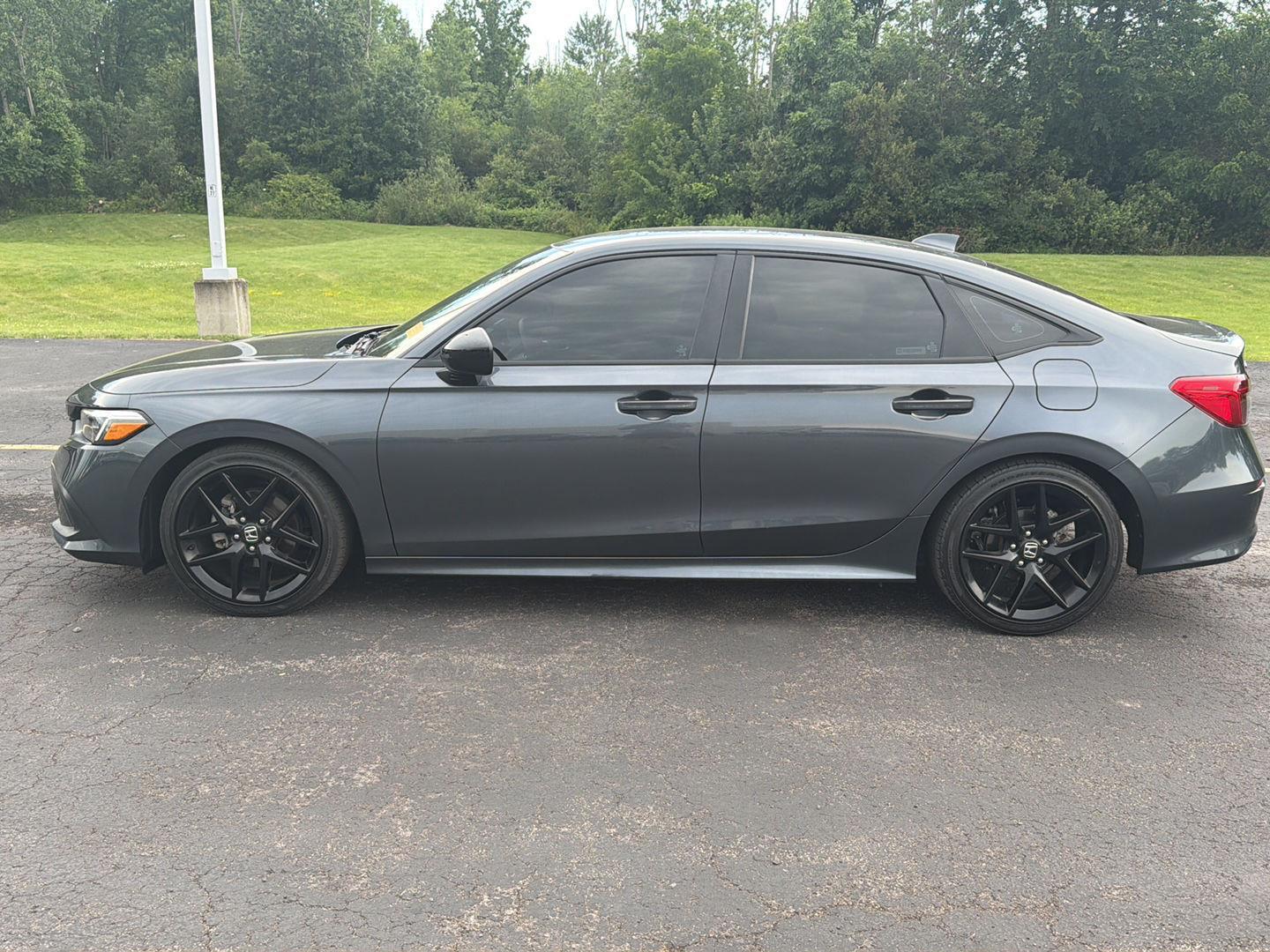 Used 2024 Meteorite Gray Metallic Honda Sport image 9
