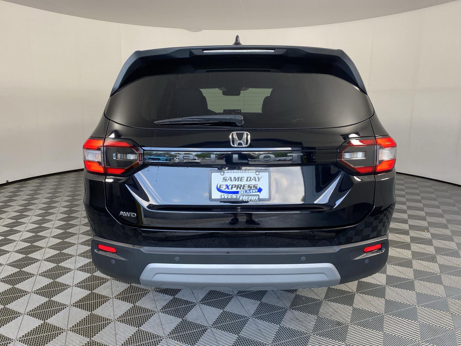 Certified Used 2023 Crystal Black Pearl Honda EX-L w/Rear Captain