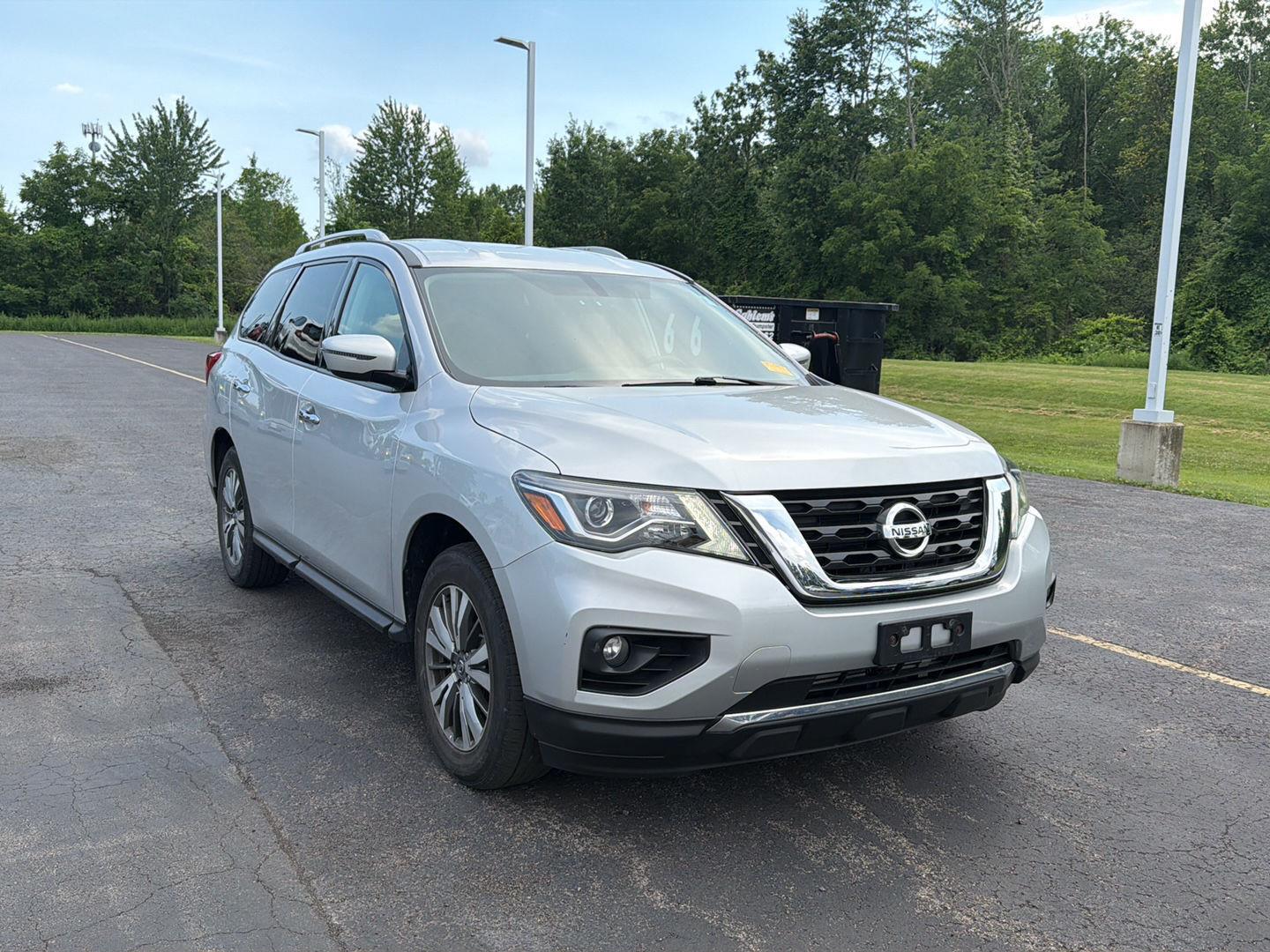 Used 2019 Brilliant Silver Metallic Nissan SV image 4