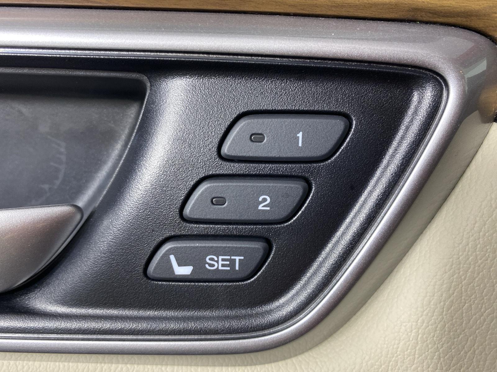 Used 2018 Sandstorm Metallic Honda EX-L image 24