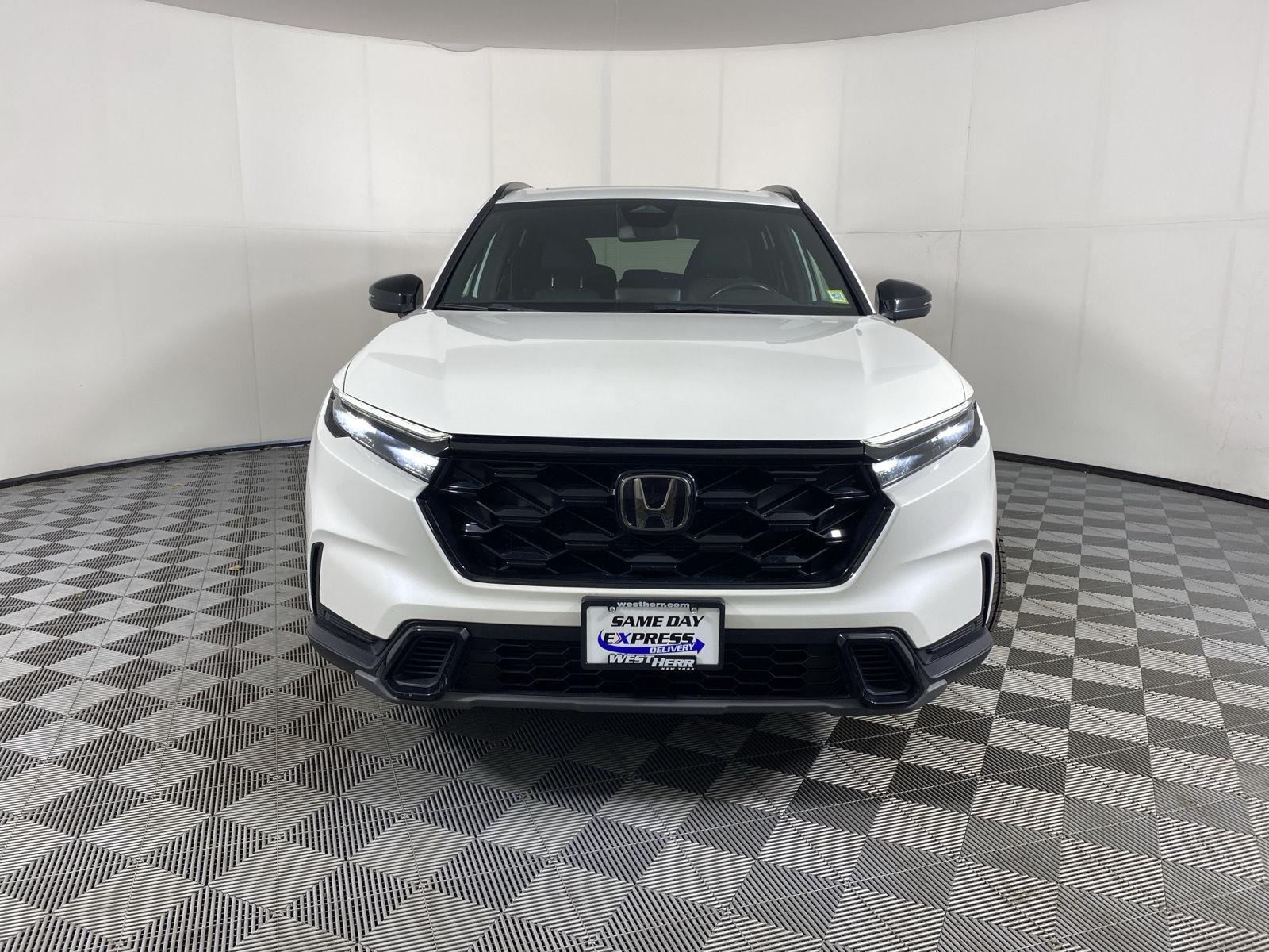 Certified Used 2024 Platinum White Pearl Honda Sport image 2