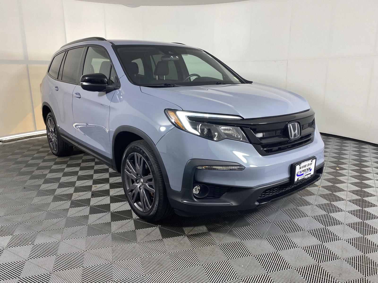 Used 2022 Sonic Gray Pearl Honda Sport image 10