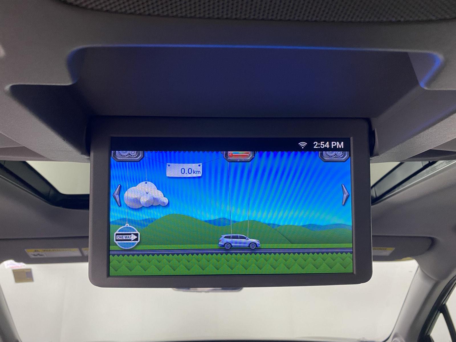Used 2020 Crystal Black Pearl Honda Touring w/Rear Captain