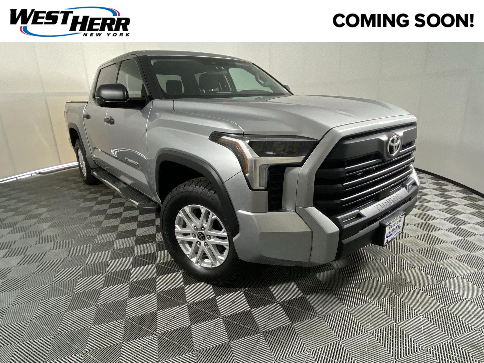  2022 Toyota Tundra SR5 CrewMax Cab 4WD   