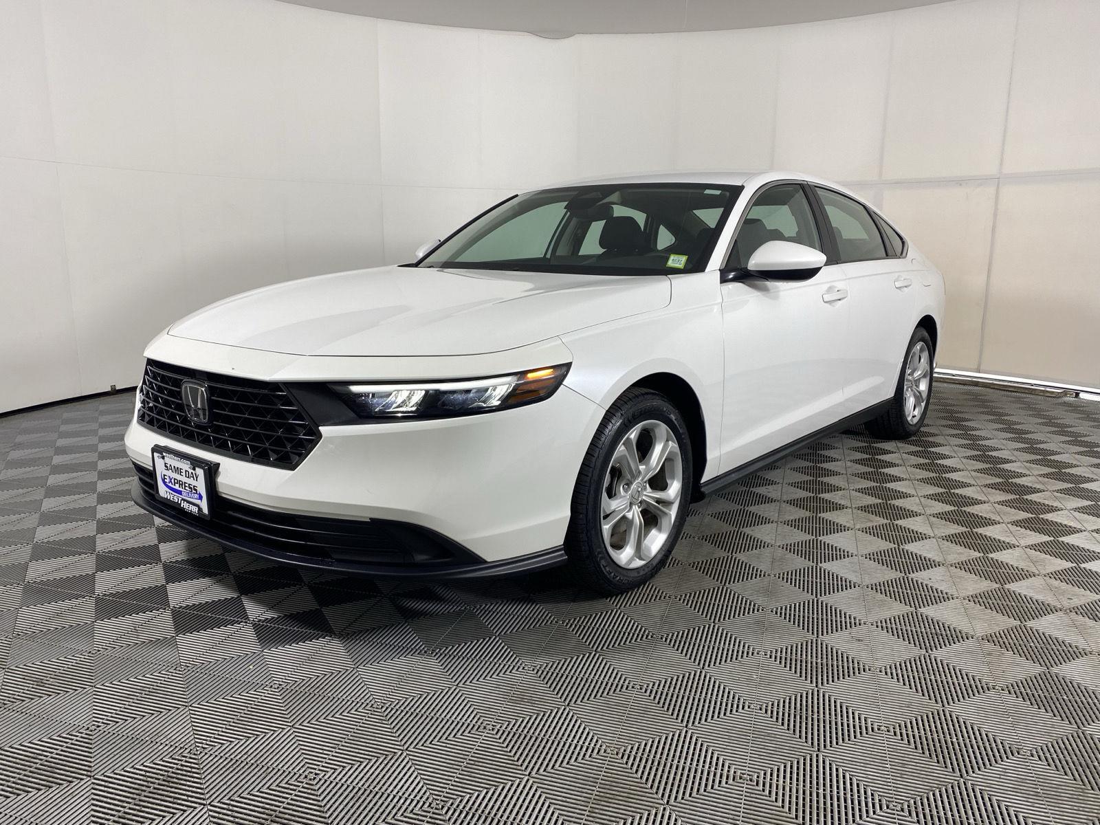 Certified Used 2023 Platinum White Pearl Honda LX image 3